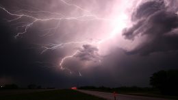 como captar rayos de tormentas con tu camara modificado