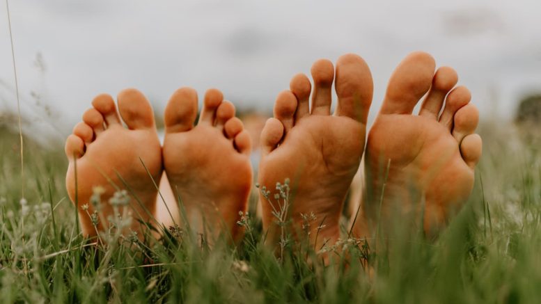 cómo cuidar las plantas de los pies